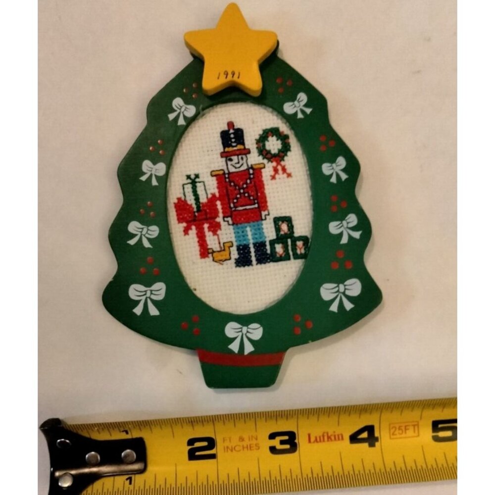 Cross Stitch Christmas Tree Ornament Soldier 1991 Vintage Grannycore - Picture 2 of 3